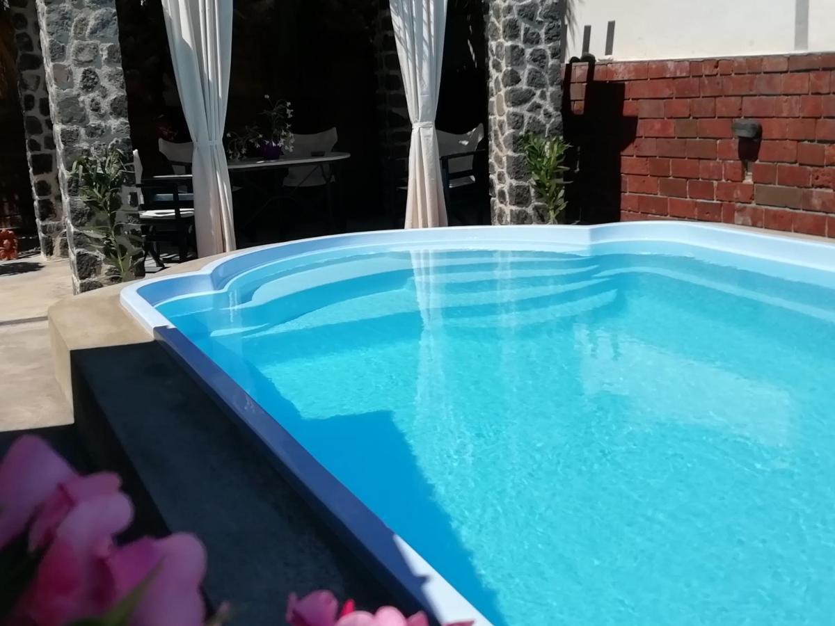 5Bedroom Villa In Perissa Beach المظهر الخارجي الصورة